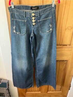 LONDONJEAN Blue Embroidered Wide-Leg Jeans